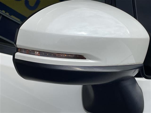 フィットハイブリッド Fパッケージ 純正SDナビ フルセグTV Bluetooth接続 CD DVD バックカメラ ETC HIDヘッドライト オートライト プッシュスタート&スマートキー(34枚目)