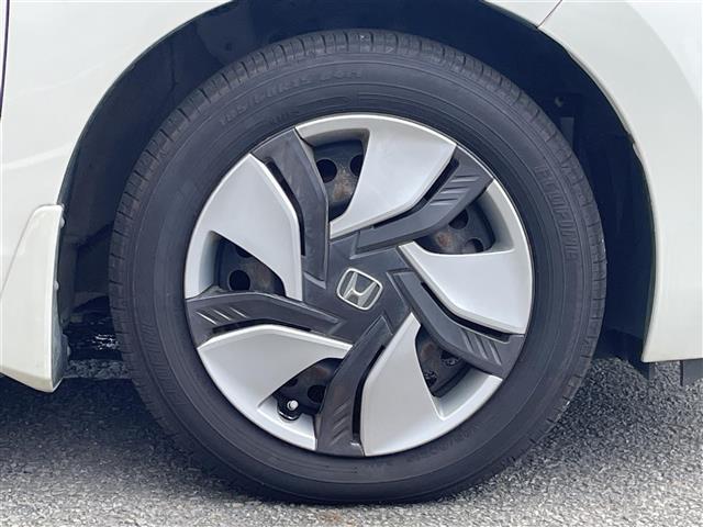 フィットハイブリッド Fパッケージ 純正SDナビ フルセグTV Bluetooth接続 CD DVD バックカメラ ETC HIDヘッドライト オートライト プッシュスタート&スマートキー(36枚目)