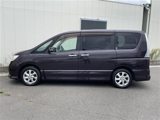 セレナ ハイウェイスター 純正ナビ フルセグTV フリップダウンモニター 両パワスラ サンシェード 革巻ステ ドアバイザー ETC(5枚目)