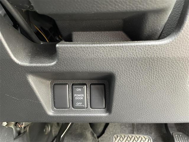 セレナ ハイウェイスター 純正ナビ フルセグTV フリップダウンモニター 両パワスラ サンシェード 革巻ステ ドアバイザー ETC(22枚目)