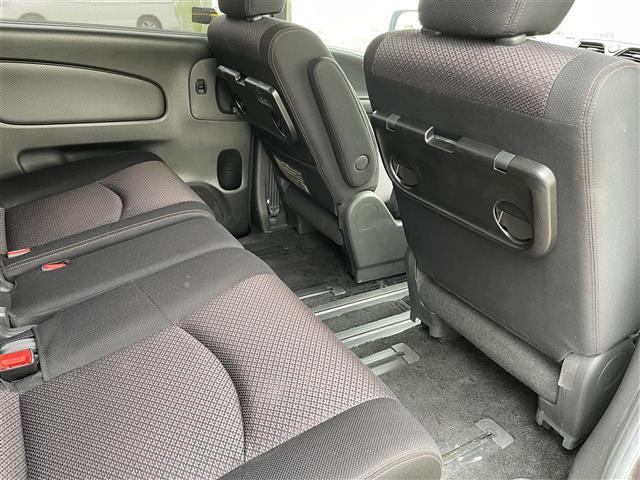 セレナ ハイウェイスター 純正ナビ フルセグTV フリップダウンモニター 両パワスラ サンシェード 革巻ステ ドアバイザー ETC(31枚目)