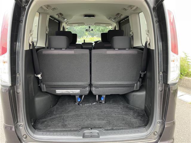 セレナ ハイウェイスター 純正ナビ フルセグTV フリップダウンモニター 両パワスラ サンシェード 革巻ステ ドアバイザー ETC(36枚目)