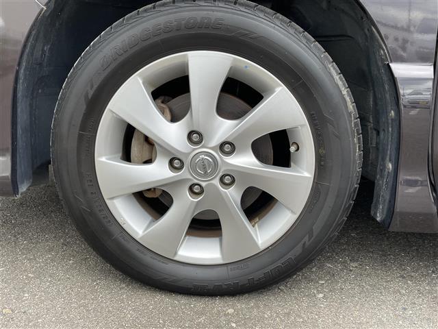 セレナ ハイウェイスター 純正ナビ フルセグTV フリップダウンモニター 両パワスラ サンシェード 革巻ステ ドアバイザー ETC(40枚目)