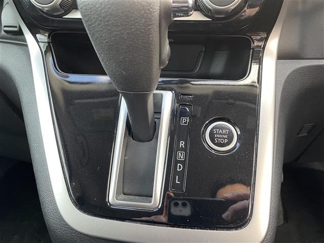 セレナ ライダー（16枚目）