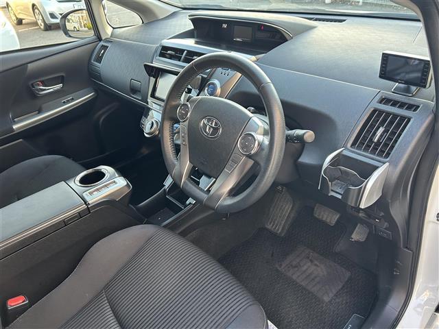 プリウスアルファ S 純正ナビ◇フルセグテレビ◇バックカメラ◇ETC◇ドライブレコーダー◇Bluetooth◇ドアバイザー◇革巻きステアリング◇ステアリングリモコン◇禁煙車(18枚目)