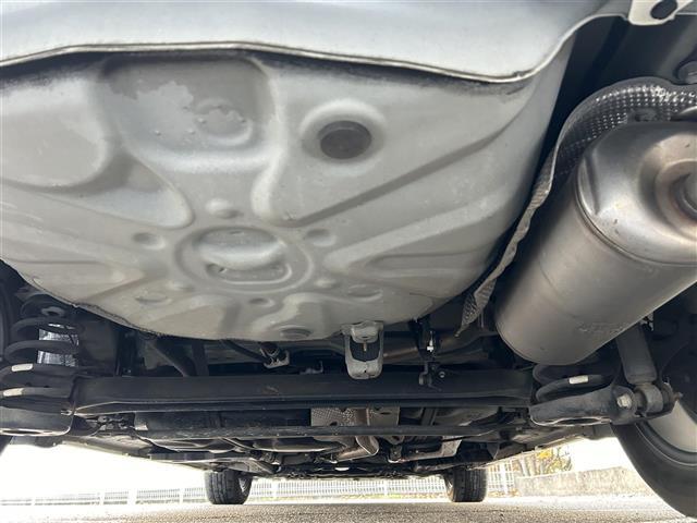 プリウスアルファ S 純正ナビ◇フルセグテレビ◇バックカメラ◇ETC◇ドライブレコーダー◇Bluetooth◇ドアバイザー◇革巻きステアリング◇ステアリングリモコン◇禁煙車(39枚目)