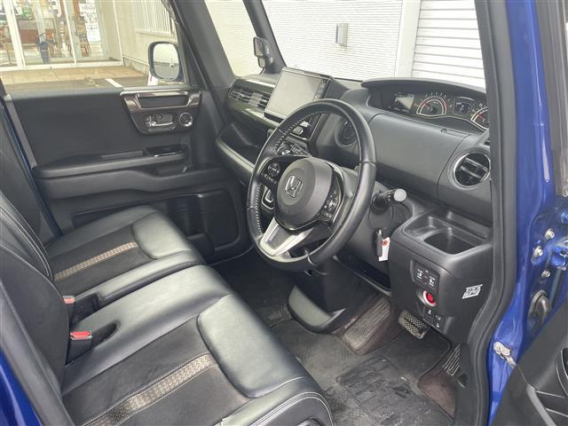 Ｎ－ＢＯＸカスタム Ｇ・Ｌターボホンダセンシング　純正ＳＤナビ／フルセグテレビ／バックカメラ／両側パワースライドドア／ＬＥＤヘッドライト／レーダークルーズコントロール／ＥＴＣ／ＬＫＡ／革巻ステアリング／リアサンシェード／衝突軽減システム（26枚目）