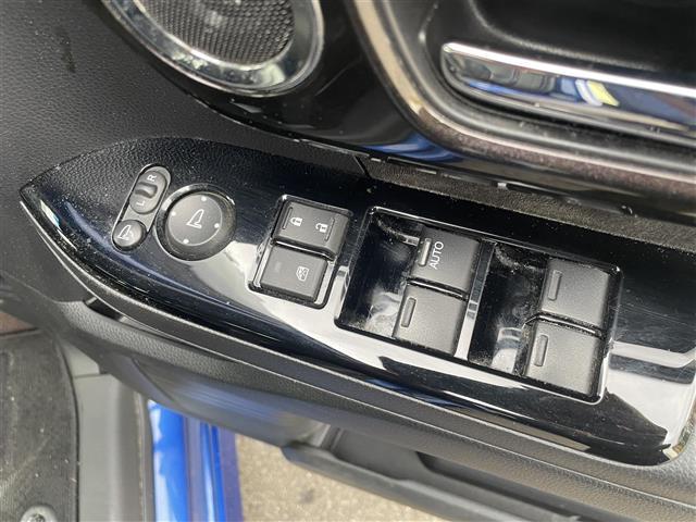 Ｎ－ＢＯＸカスタム Ｇ・Ｌターボホンダセンシング　純正ＳＤナビ／フルセグテレビ／バックカメラ／両側パワースライドドア／ＬＥＤヘッドライト／レーダークルーズコントロール／ＥＴＣ／ＬＫＡ／革巻ステアリング／リアサンシェード／衝突軽減システム（27枚目）