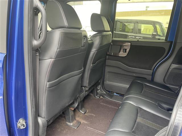 Ｎ－ＢＯＸカスタム Ｇ・Ｌターボホンダセンシング　純正ＳＤナビ／フルセグテレビ／バックカメラ／両側パワースライドドア／ＬＥＤヘッドライト／レーダークルーズコントロール／ＥＴＣ／ＬＫＡ／革巻ステアリング／リアサンシェード／衝突軽減システム（31枚目）