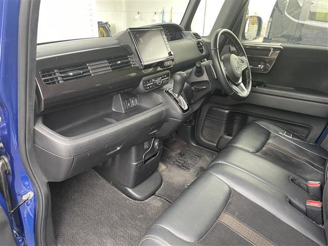 Ｎ－ＢＯＸカスタム Ｇ・Ｌターボホンダセンシング　純正ＳＤナビ／フルセグテレビ／バックカメラ／両側パワースライドドア／ＬＥＤヘッドライト／レーダークルーズコントロール／ＥＴＣ／ＬＫＡ／革巻ステアリング／リアサンシェード／衝突軽減システム（32枚目）