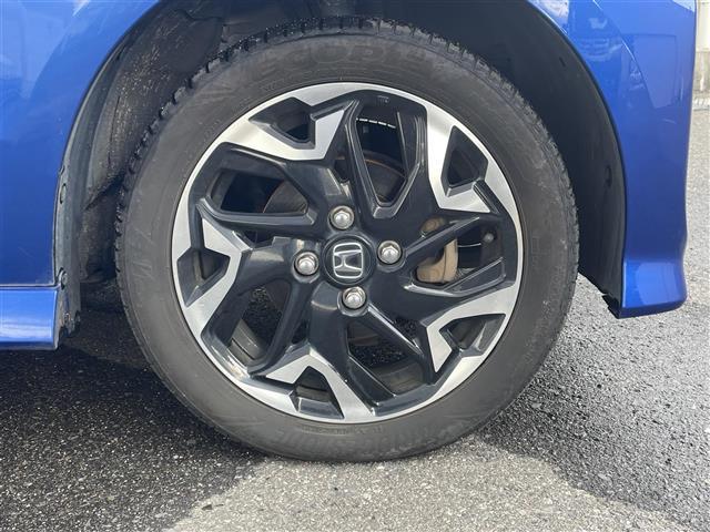 Ｎ－ＢＯＸカスタム Ｇ・Ｌターボホンダセンシング　純正ＳＤナビ／フルセグテレビ／バックカメラ／両側パワースライドドア／ＬＥＤヘッドライト／レーダークルーズコントロール／ＥＴＣ／ＬＫＡ／革巻ステアリング／リアサンシェード／衝突軽減システム（40枚目）