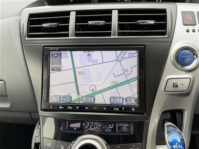 プリウスアルファ Ｓ　禁煙車／純正ナビ／ドアバイザー／ステアリングリモコン／ＥＴＣ／カーテンエアバック／オートエアコン／プッシュスタート（13枚目）