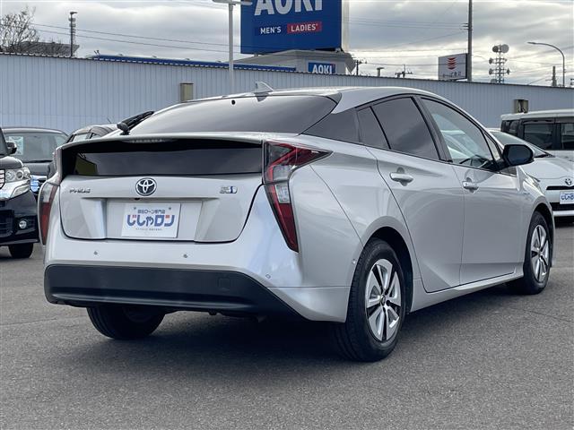 プリウス A 純正SDナビ/フルセグテレビ/バックカメラ/革巻ステアリング/衝突軽減システム/ヘッドアップディスプレイ/LAK/ブラインドスポットモニター/ETC/レーダークルーズコントロール/社外前後ドラレコ(7枚目)