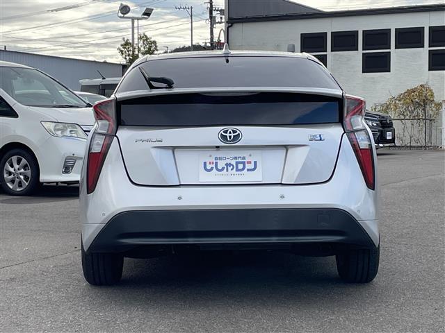 プリウス A 純正SDナビ/フルセグテレビ/バックカメラ/革巻ステアリング/衝突軽減システム/ヘッドアップディスプレイ/LAK/ブラインドスポットモニター/ETC/レーダークルーズコントロール/社外前後ドラレコ(8枚目)