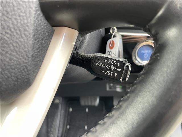 プリウス A 純正SDナビ/フルセグテレビ/バックカメラ/革巻ステアリング/衝突軽減システム/ヘッドアップディスプレイ/LAK/ブラインドスポットモニター/ETC/レーダークルーズコントロール/社外前後ドラレコ(21枚目)