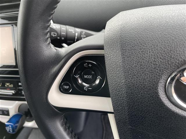 プリウス A 純正SDナビ/フルセグテレビ/バックカメラ/革巻ステアリング/衝突軽減システム/ヘッドアップディスプレイ/LAK/ブラインドスポットモニター/ETC/レーダークルーズコントロール/社外前後ドラレコ(26枚目)