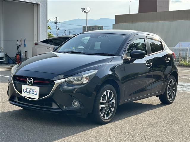 デミオ XDツーリング 純正ナビ/バックカメラ/HUD/革巻きステアリング/クルーズコントロール/パドルシフト/フォグランプ/ドアバイザー/ステアリングリモコン/ドライブレコーダー/ETC(9枚目)