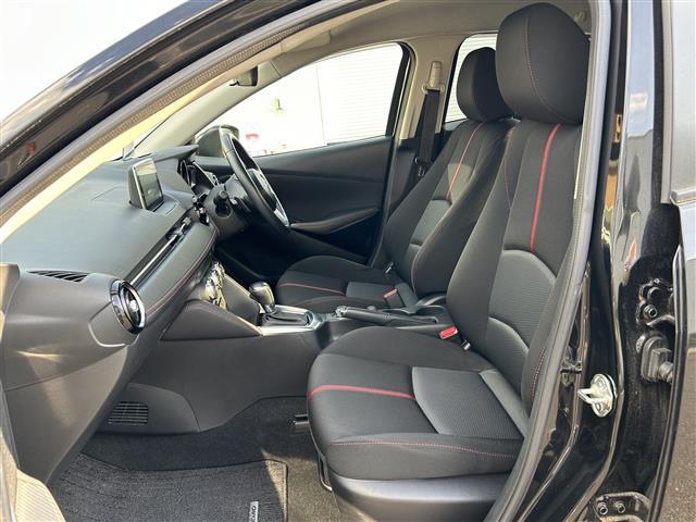 デミオ XDツーリング 純正ナビ/バックカメラ/HUD/革巻きステアリング/クルーズコントロール/パドルシフト/フォグランプ/ドアバイザー/ステアリングリモコン/ドライブレコーダー/ETC(13枚目)