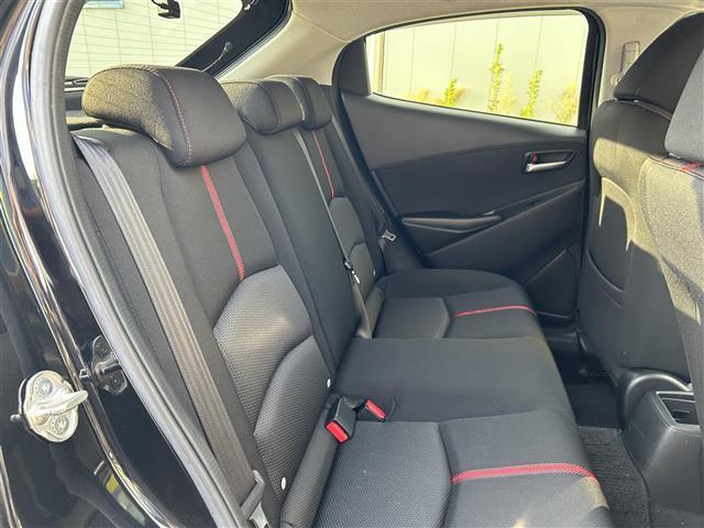 デミオ XDツーリング 純正ナビ/バックカメラ/HUD/革巻きステアリング/クルーズコントロール/パドルシフト/フォグランプ/ドアバイザー/ステアリングリモコン/ドライブレコーダー/ETC(14枚目)