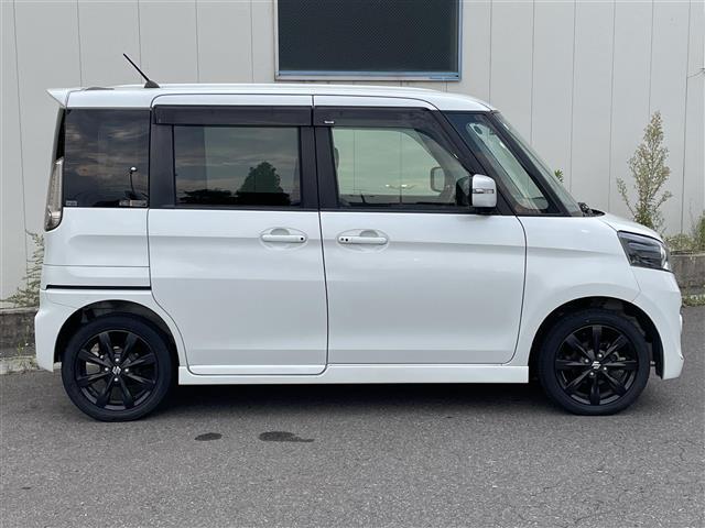 スペーシアカスタム ＸＳ　社外メモリナビ／バックカメラ／フルセグテレビ／革巻きステアリング／ステアリングリモコン／両側パワースライドドア／ＥＴＣ／ドアバイザー／シートヒーター（6枚目）