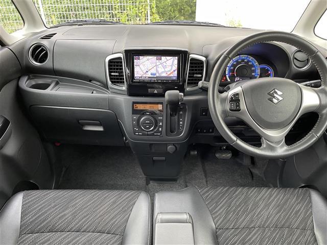 スペーシアカスタム ＸＳ　社外メモリナビ／バックカメラ／フルセグテレビ／革巻きステアリング／ステアリングリモコン／両側パワースライドドア／ＥＴＣ／ドアバイザー／シートヒーター（20枚目）