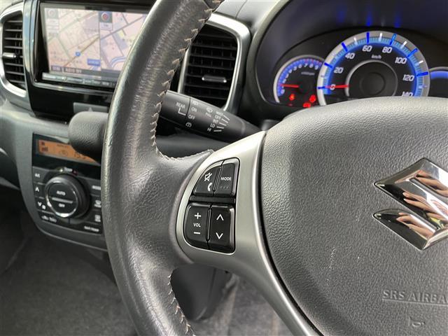 スペーシアカスタム ＸＳ　社外メモリナビ／バックカメラ／フルセグテレビ／革巻きステアリング／ステアリングリモコン／両側パワースライドドア／ＥＴＣ／ドアバイザー／シートヒーター（22枚目）