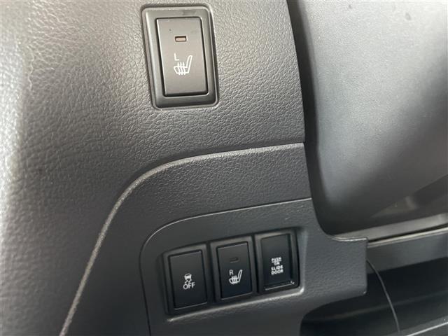 スペーシアカスタム ＸＳ　社外メモリナビ／バックカメラ／フルセグテレビ／革巻きステアリング／ステアリングリモコン／両側パワースライドドア／ＥＴＣ／ドアバイザー／シートヒーター（26枚目）