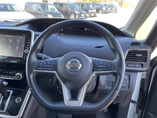 セレナ ハイウェイスター　純正ナビ／バックカメラ／フルセグテレビ／両側パワースライドドア／ハンズフリードア／革巻ステアリング／クルーズコントロール／ステアリングリモコン／衝突軽減システム／ドアバイザー／ＥＴＣ／キャンセラ（17枚目）