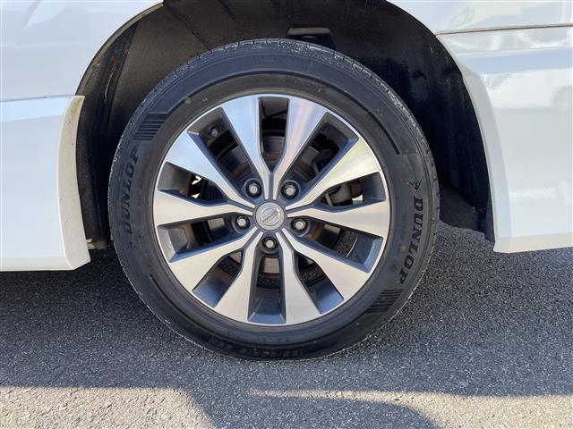 セレナ ハイウェイスター　純正ナビ／バックカメラ／フルセグテレビ／両側パワースライドドア／ハンズフリードア／革巻ステアリング／クルーズコントロール／ステアリングリモコン／衝突軽減システム／ドアバイザー／ＥＴＣ／キャンセラ（38枚目）