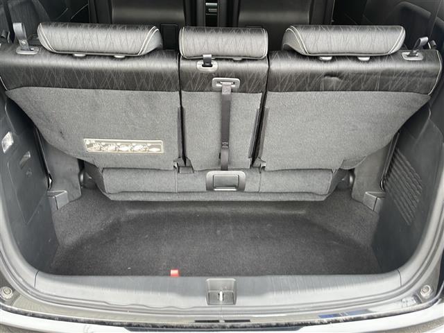 オデッセイ アブソルート　☆純正ナビ☆Ｂｌｕｅｔｏｏｔｈ☆ＥＴＣ☆フリップダウン☆バックカメラ☆フルセグ☆両側パワースライド☆オットマン（20枚目）
