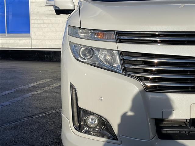 エルグランド ３５０ハイウェイスター　純正ナビ　バックカメラ　両面パワースライドドア　パワーバックドア　純正アルミホイール（13枚目）