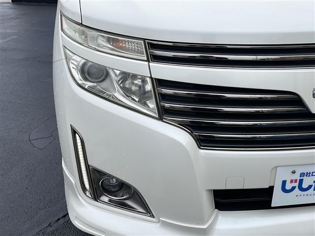 エルグランド ２５０ハイウェイスターアーバンクロム　純正ナビ　バックカメラ　ＥＴＣ　両側パワースライドドア　純正アルミホイール　フリップダウンモニター（10枚目）