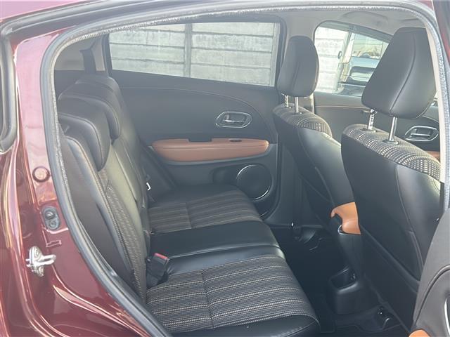 ヴェゼル ハイブリッドＺ　☆純正ナビ☆Ｂｌｕｅｔｏｏｔｈ☆バックカメラ☆フルセグテレビ☆ＥＴＣ☆シートヒーター☆純正ホイール（19枚目）