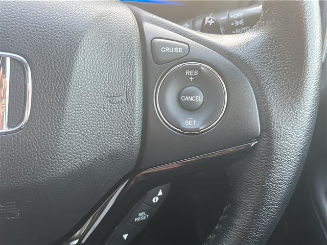 ヴェゼル ハイブリッドＸ　☆社外ナビ☆Ｂｌｕｅｔｏｏｔｈ☆バックカメラ☆フルセグテレビ☆ＥＴＣ☆シートヒーター☆純正ホイール（14枚目）