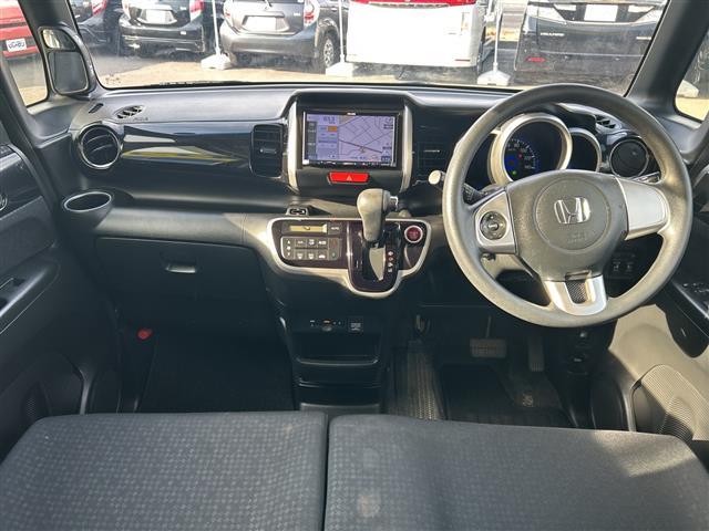 Ｎ－ＢＯＸカスタム Ｇ　ＳＳパッケージ　☆社外ナビ☆バックカメラ☆純正ＥＴＣ☆両側パワースライド☆ワンセグ☆フロアマット（33枚目）