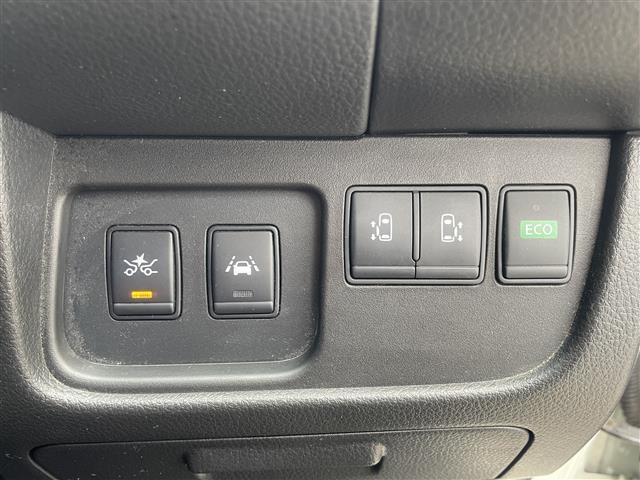 セレナ ハイウェイスター アドバンスドセーフティパッケージ(12枚目)