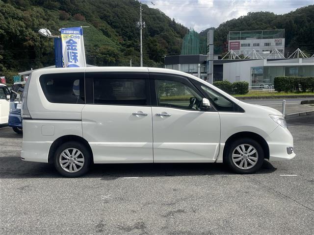 セレナ ハイウェイスター アドバンスドセーフティパッケージ(24枚目)