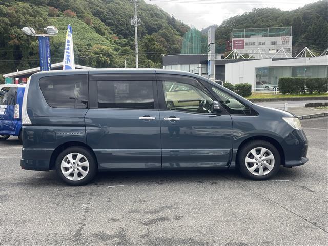 セレナ ハイウェイスター Vセレクション(27枚目)