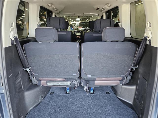 セレナ ハイウェイスター Vセレクション(32枚目)