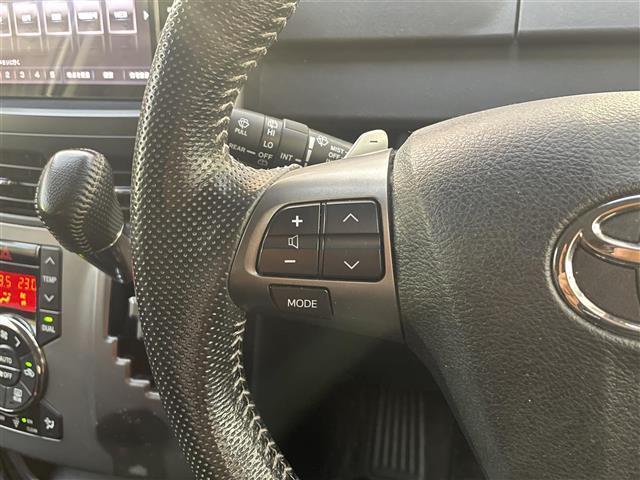 ヴォクシー ＺＳ　煌ＩＩ　純正ナビ（Ｂｌｕｅｔｏｏｔｈ、ＣＤ、ＤＶＤ）　ＥＴＣ　両側パワースライドドア　ＭＴ付ＡＴ　ステアリングリモコン　オートライト　ＩＳＯＦＩＸ（15枚目）