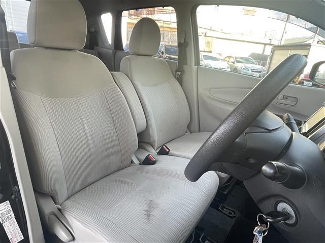 ｅＫワゴン Ｍ　社外ナビ　ＣＤ　ＤＶＤ　ＵＳＢ　ワンセグＴＶ　純正１４インチアルミホイール　オートエアコン　ヘッドランプレベライザー　アイドリングストップ（3枚目）