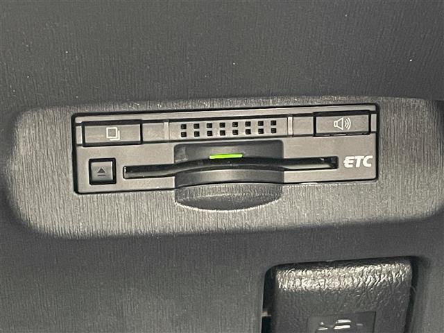 プリウス Sツーリングセレクション・マイコーデ 純正ナビ フルセグテレビ バックカメラ ステアリングリモコン ドライブレコーダー 社外レーダー コーナーセンサー LEDヘッドライト Bluetooth接続(22枚目)