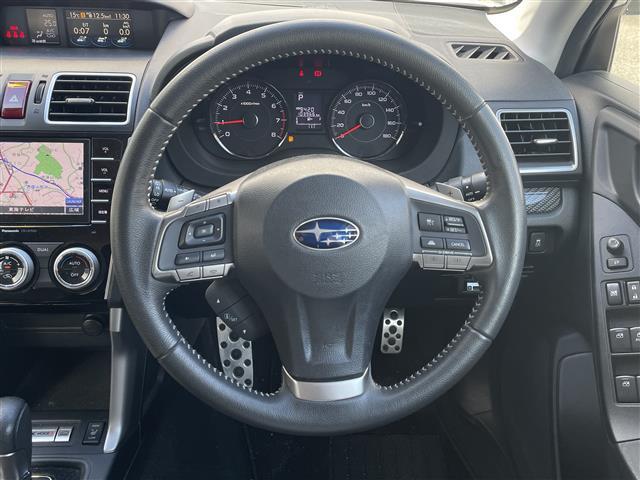 フォレスター S-リミテッド 純正ナビ 4WD アダプティブクルーズコントロール レーンキープアシスト 衝突軽減ブレーキ シートヒーター パワーシート アイドリングストップ オートライト フォグランプ パドルシフト(9枚目)