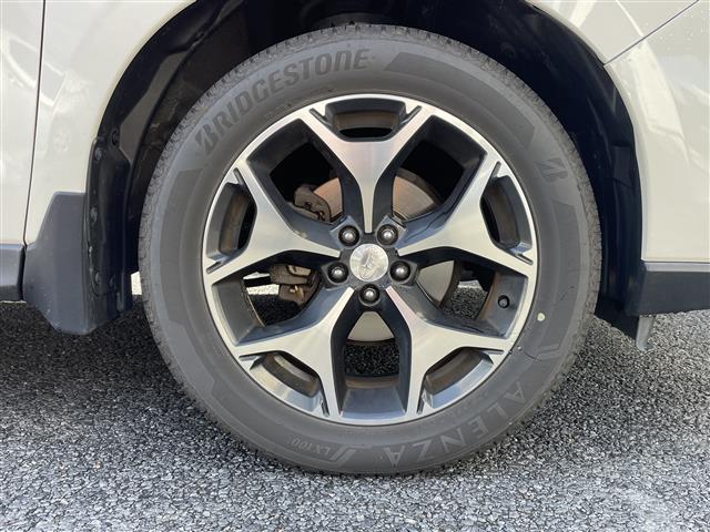 フォレスター S-リミテッド 純正ナビ 4WD アダプティブクルーズコントロール レーンキープアシスト 衝突軽減ブレーキ シートヒーター パワーシート アイドリングストップ オートライト フォグランプ パドルシフト(21枚目)