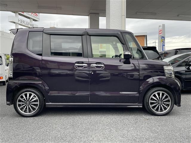 N-BOXカスタム G・ターボLパッケージ 純正ナビ 両側パワースライドドア クルーズコントロール 衝突軽減ブレーキ バックカメラ オートライト LEDフォグランプ 電動格納ミラー(17枚目)
