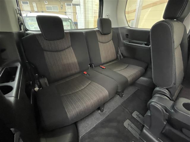 セレナ ハイウェイスター　Ｓ－ハイブリッド　純正ナビ　クルーズコントロール　エマージェンシーブレーキ　アラウンドビューモニター　両側パワースライドドア　レーンキープアシスト　純正フリップダウンモニター　オートライト　フォグランプ　電動格納ミラー（5枚目）