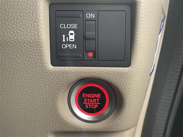 Ｎ－ＢＯＸ Ｇ・Ｌホンダセンシング　社外ナビ　アダプティブクルーズコントロール　衝突軽減ブレーキ　レーンキープアシスト　オートハイビーム　先行車発信お知らせ機能　標識認識機能　左側パワースライドドア　オートライト　バックカメラ　ＥＴＣ（14枚目）