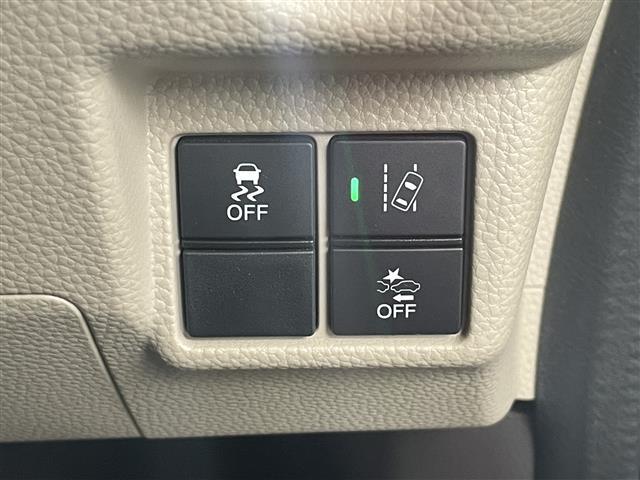 Ｎ－ＢＯＸ Ｇ・Ｌホンダセンシング　社外ナビ　アダプティブクルーズコントロール　衝突軽減ブレーキ　レーンキープアシスト　オートハイビーム　先行車発信お知らせ機能　標識認識機能　左側パワースライドドア　オートライト　バックカメラ　ＥＴＣ（15枚目）