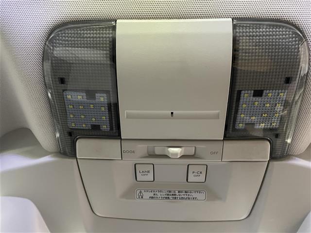 レガシィツーリングワゴン 2.5GTアイサイトスポーツセレクション 社外ナビ 4WD クルーズコントロール レーンキープアシスト 衝突軽減ブレーキ 電動パーキングブレーキ オートライト フォグランプ パドルシフト ETC バックカメラ(20枚目)