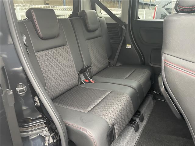 スペーシアカスタム ハイブリッドXS 両側パワースライドドア デュアルセンサーブレーキサポート レーンキープアシスト コーナーセンサー 運転席シートヒーター アイドリングストップ オートライト フォグランプ 電動格納ミラー(4枚目)